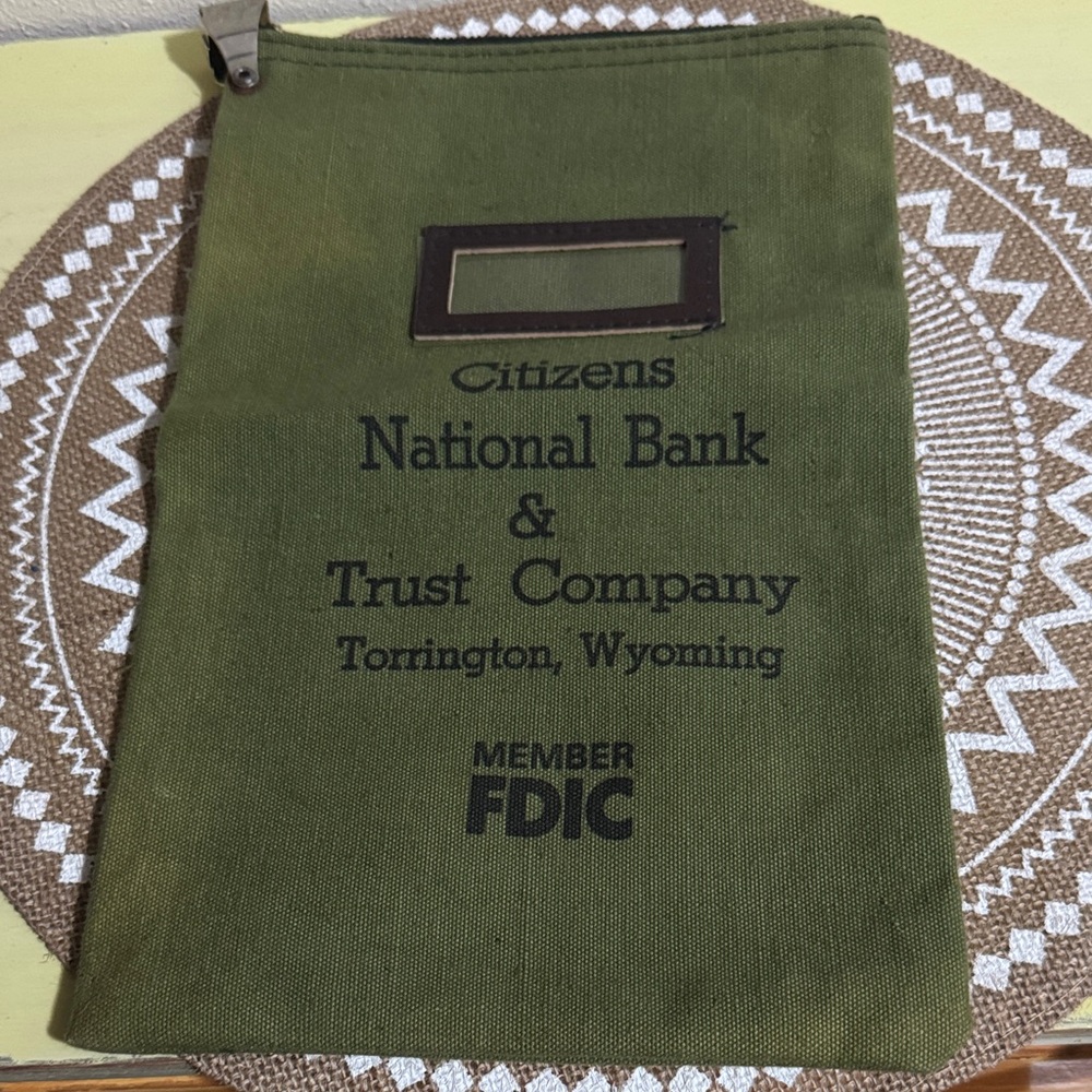 vtg canvas money bag Citizens National Bank & Trust Company Torrington, Wyoming. - Picture 2 of 7